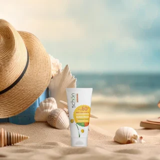 کرم ضد آفتاب spf50 شون فاقد چربی رنگ طبیعی