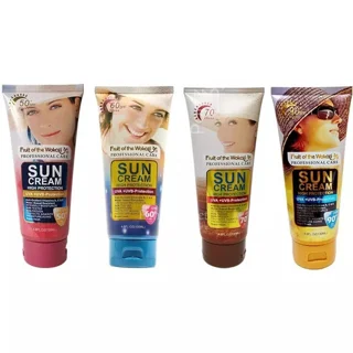 کرم ضدآفتاب بدون رنگ وکالی SPF90 مناسب برای انواع پوست‌ها، حجم 130 میلی‌لیتر